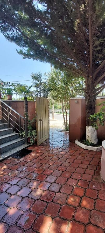 Villa Madani Durres Luaran gambar